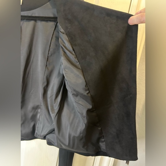 🖤”Cache” Women’s Black Suede Cropped Blazer w/ Zip Front & Pockets Size S🖤 - Picture 7 of 14